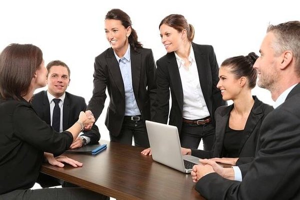 Quels sont les tarifs pour un événementiel planifié par une organisateur d'entreprise ?